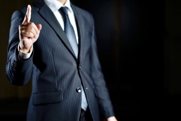 弁護士なしの退職代行は非弁行為で違法?